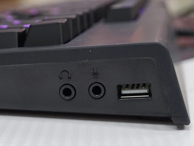 BLACKWIDOW CHROMA