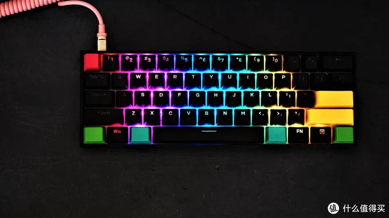 谁说小键盘没有方向键， Anne Pro 2给你不一样的感觉