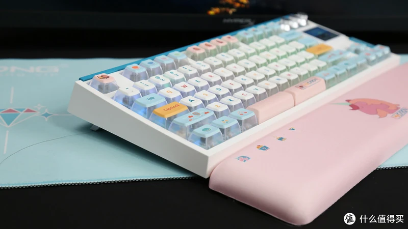 SKYLOONG小呆虫GK87 pro V2机械键盘评测:彩屏升级,功能更强