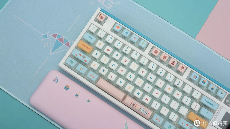 SKYLOONG小呆虫GK87 pro V2机械键盘评测:彩屏升级,功能更强